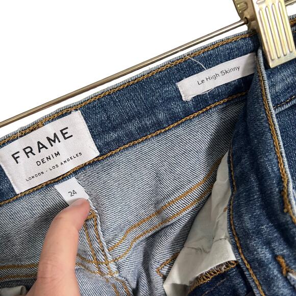 Frame Le High Skinny Hazelwood Stud Hem Jeans Size 24 Blue Denim Distressed - Picture 7 of 8